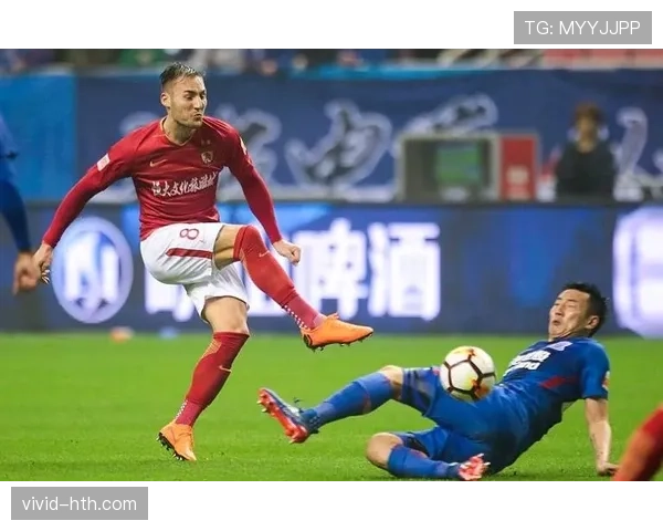 西甲劲旅迎新援,外援加盟助球队冲击冠军