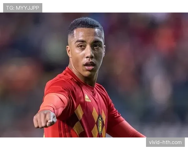 莱斯特城战术革新震撼法甲,新布局成效显著引关注